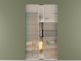 Алюминевая перегородка skr2_07_ Алюминий светло-серый Прозрачное оранжевое стекло, триплекс, 6мм. Цвет Алюминий светло-серый. Материал Алюминий в эмали. Коллекция Перегородка Formato скрытый пенал 2 створки. Картинка.