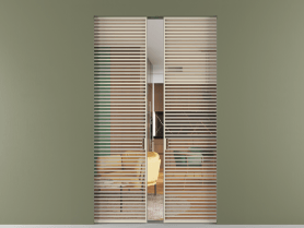 Алюминевая перегородка skr2_07_ Алюминий бежево-серый Прозрачное оранжевое стекло, триплекс, 6мм. Цвет Алюминий бежево-серый. Материал Алюминий в эмали. Коллекция Перегородка Formato скрытый пенал 2 створки. Картинка.